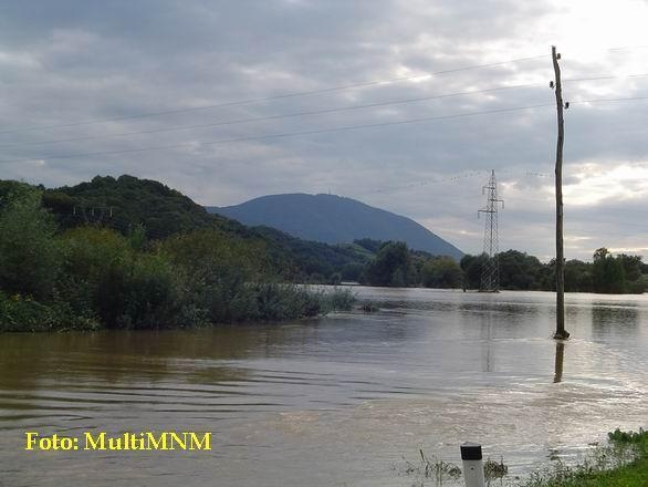 Poplave207.JPG - Dravinja je huje poplavljala leta 2007